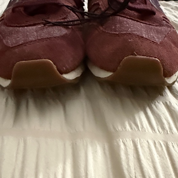 New Balance 696 Women's Deep Red Burgundy Free People - Anthropologie - 9 - Picture 6 of 13